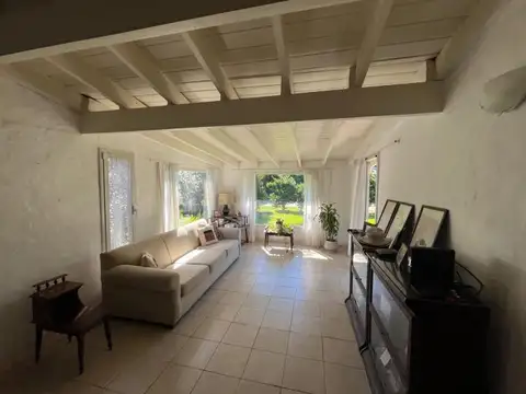VENTA CASA 3 AMB - LOTE CENTRAL - LOS LAGARTOS