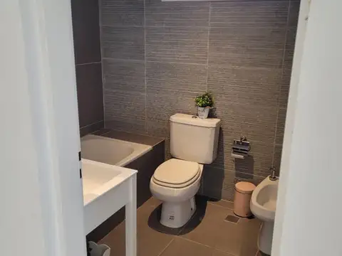 Casa 5 ambientes en Alquiler - Haras Santa Maria