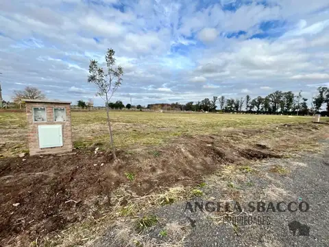 Terreno en Venta 30  mts Fondo