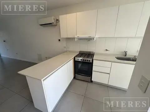 Casa en Alquiler en Benavidez, USD 1.100