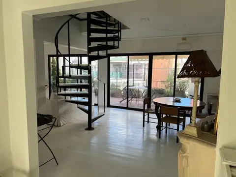 Departamento en Alquiler de 4 ambientes