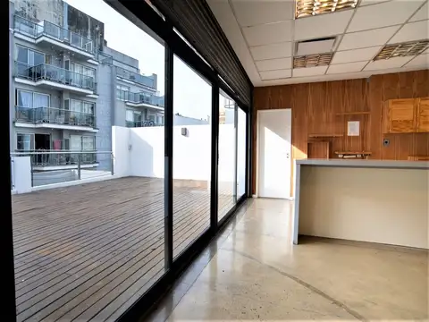 ALQUILER OFICINAS ABASTO. 1.250 M2 - TERRAZA 