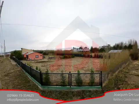 Vivienda en venta con gran lote en esquina 