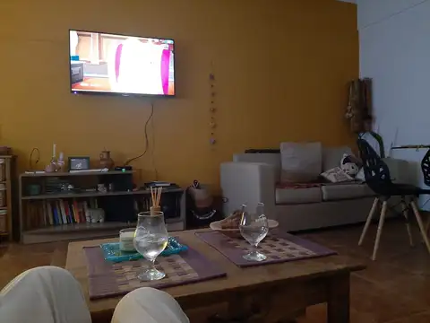 Departamento en Venta en Los Hornos, USD 60.000