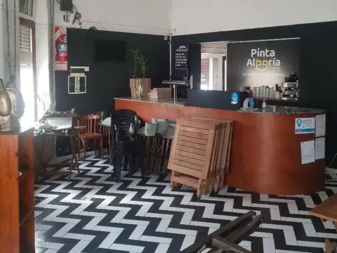 Local en Venta 80 años