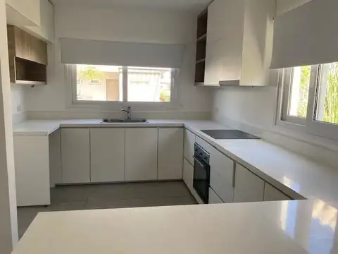 Casa en Venta al Noreste