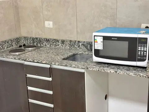 Membrillar 100, Piso 3