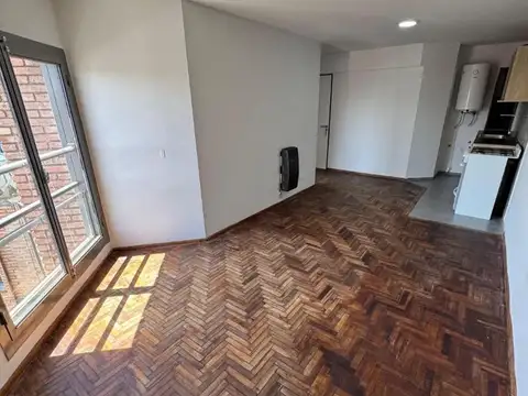 Avenida Pueyrredon 200