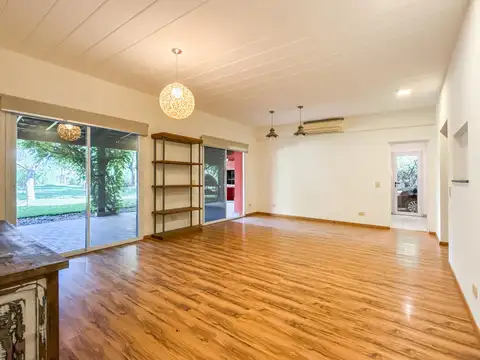 Casa en alquiler en el Barrio San Isidro Labrador, Villanueva, Tigre.