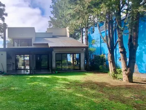 CASA 3 dorm. en suite EN VENTA Náutico Escobar