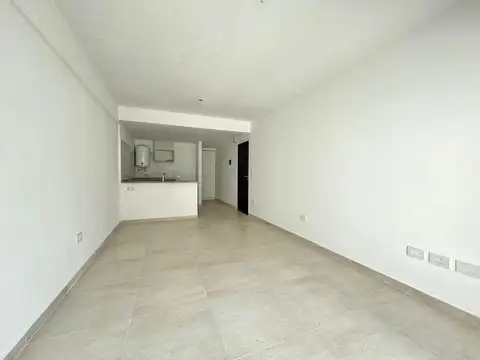 Departamento monoambiente con patio en venta en Rosario