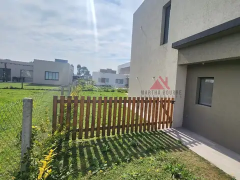 Casa en Venta en Santo Tomas, USD 210.000