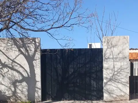 VENTA DE TERRENO CON COCHERAS B SAN JUSTO V MARIA