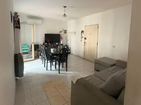 Dellepiane 4500, Piso 5