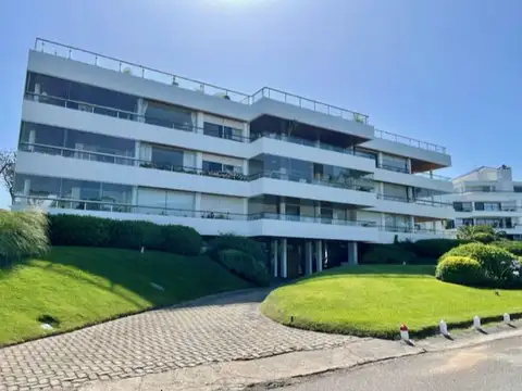 Departamento - ALQUILER_TEMPORAL - Uruguay, PLAYA BRAVA PUNTA DEL ESTE