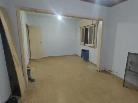 Depto Tipo Casa en Venta de 2 ambientes