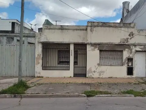 PH 2 AMBIENTES CON PATIO VALENTIN ALSINA