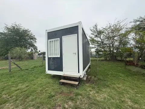 VENTA DE CASA CONTAINER LOTE PARQUIZADO EN BARRIO SEMICERRADO TOMA VEHICULO OPORTUNIDAD FINANCIA