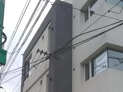 Local en Venta en Los Hornos, USD 120.000