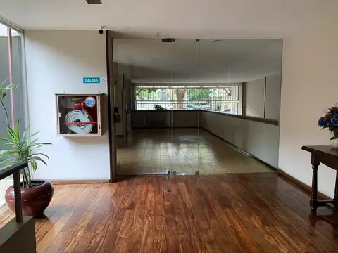 Departamento 5 ambientes con 2 baños