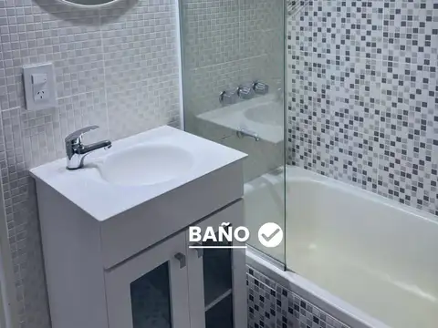 Departamento en Alquiler en Remedios de Escalada, $ 620.000