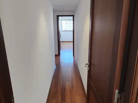 Departamento en Alquiler de 3 dormitorios