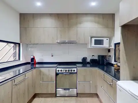 Depto Tipo Casa en Venta 57 años