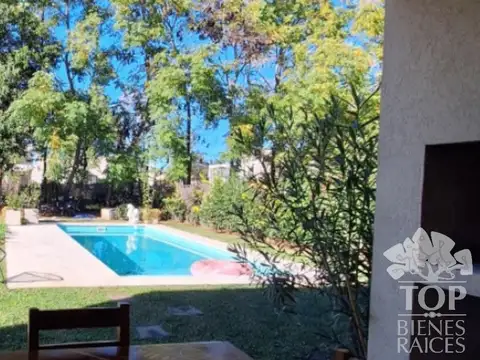 Casa-Venta-Barrio Pilar del Este-Pilar