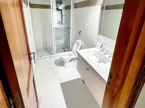 Departamento 4 ambientes con 4 baños