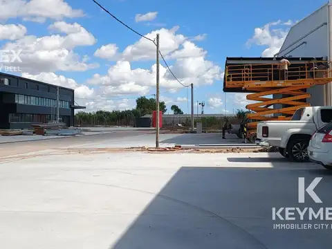 Depósito a estrenar en alquiler