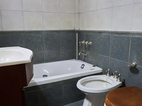 Departamento 4 ambientes con 1 baño