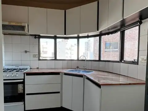 Venta Quilmes ctro. Depto. 2 amb.