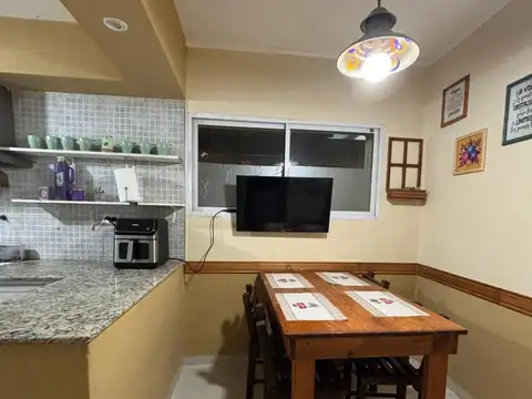 Casa en alquiler temporario - 2 Dormitorios 1 Baño - Necochea