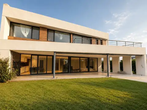 Casa  en Venta en Ayres Plaza, Pilar, G.B.A. Zona Norte