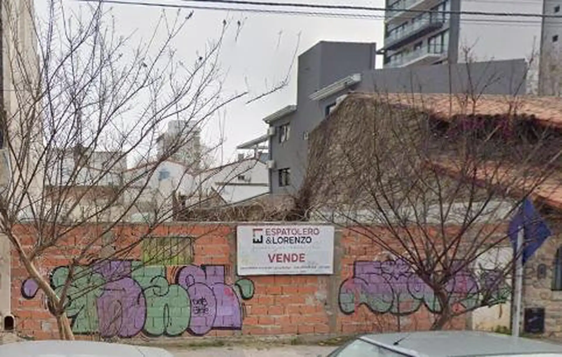 Excelente Lote en Venta sobre calle Arenales. -10,89m de Frente x 34,50m de fondo.