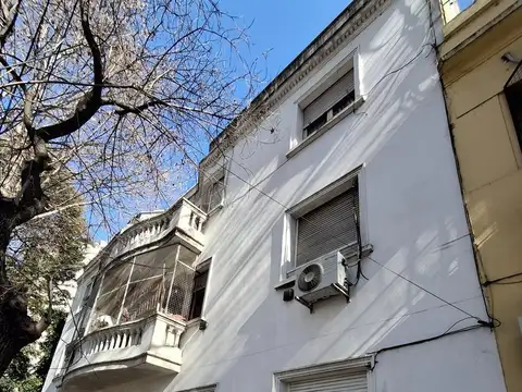 VENTA 2 AMBIENTES CON PATIO EN FLORESTA