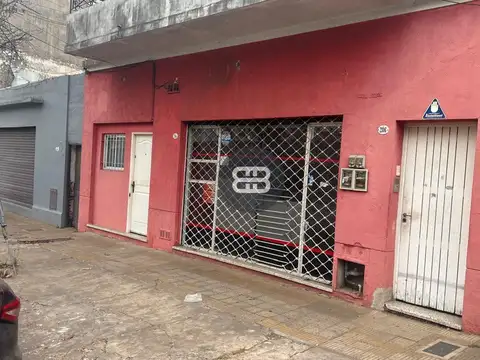 LOCAL EN ALQ LUMINOSO