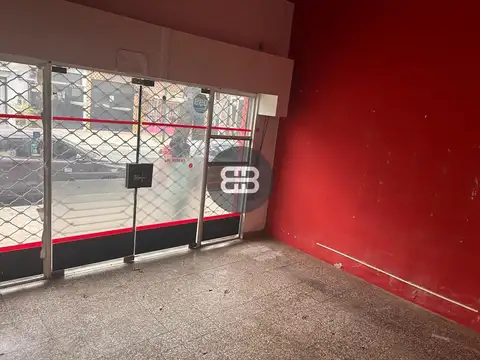Av. Bernardo Ader al 200