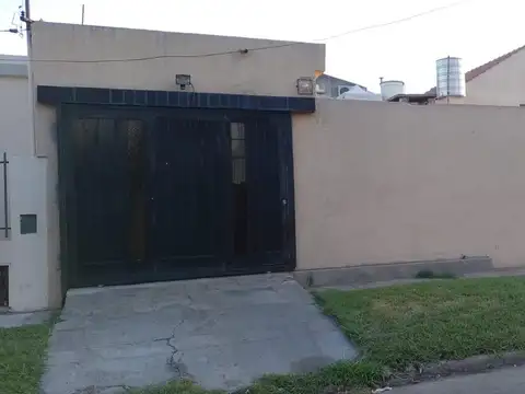 Casa en Venta en Ramos Mejia, USD 165.000