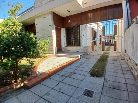 Casa en Venta en Villa Ballester, USD 190.000