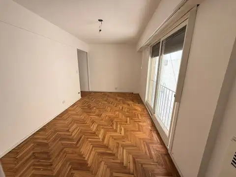 Acevedo 400, Piso 5