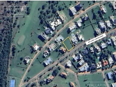 Lote B29 - Av. Los Lapachos, Club de Campo Los Bretes, Colón.