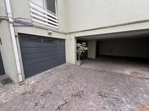 Departamento en Alquiler con 1 cocheras