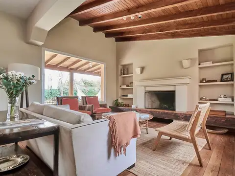 Casa en Alquiler de 4 dormitorios