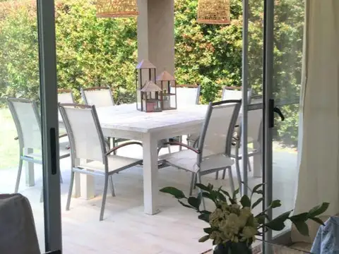 CASA EN VENTA EN BARBARITA- MAROTO PROPIEDADES