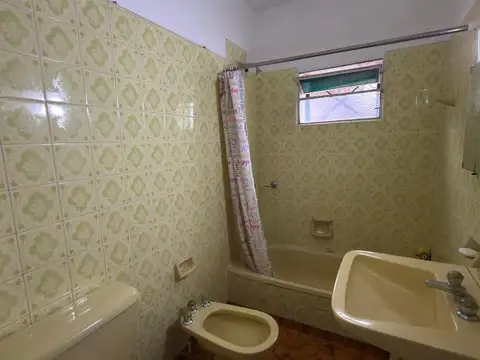 Casa en Alquiler en Villa Adelina, $ 1.500.000