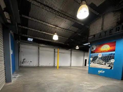 LOCAL COMERCIAL / DEPÓSITO EN ALQUILER | PILAR CENTRO
