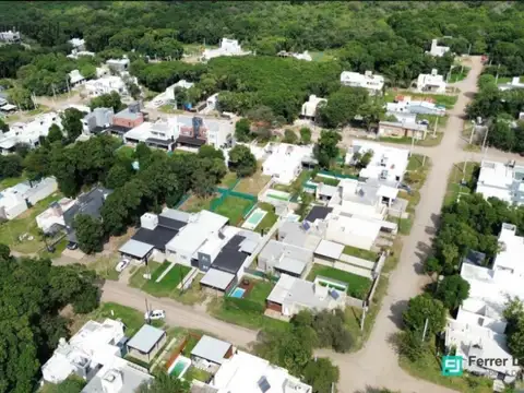 Terreno en Venta 30  mts Fondo