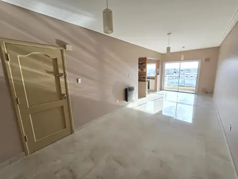 Departamento en Alquiler en Lanús Este, Lanús