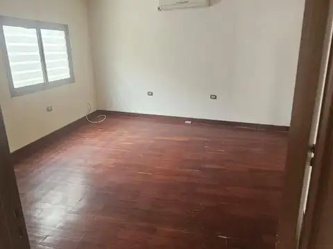 Oficina en Alquiler en Jardines Del Jockey, $ 1.000.000